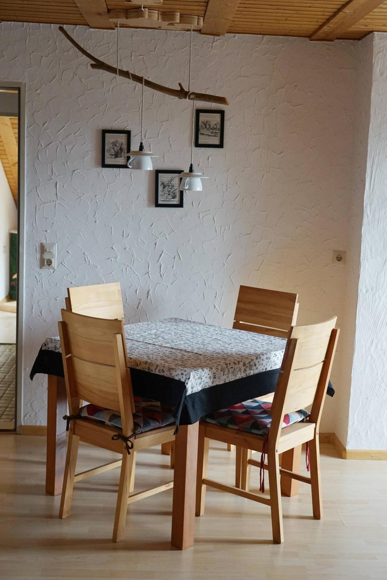 Maerchenhafte Ferienwohnung Mit Balkon - Zwischen Schweiz Und Suedschwarzwald Rechberg Exterior foto
